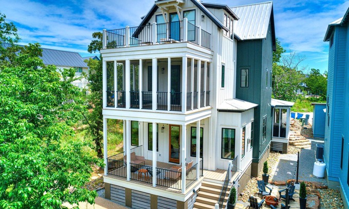 Eufaula House | Carlton Landing-The Treehouse