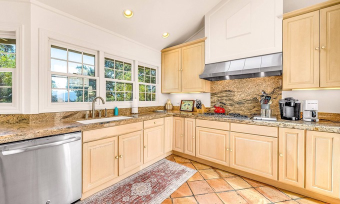 Monterey House | Carmel Valley Golf Courses Near By