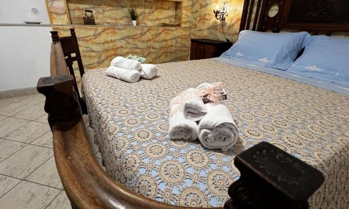 Belpasso House | Carmelina's Home: the home of traditions. Double Room