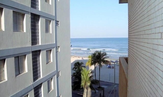 Praia Grande Apartment | Carnival 2019 for those who order for 12/31/2018 package 2,000.00 !