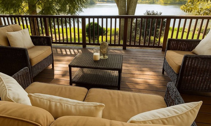 Mountain Rest House | Carolina Cottage- Private lakefront retreat in Mountain Rest, SC