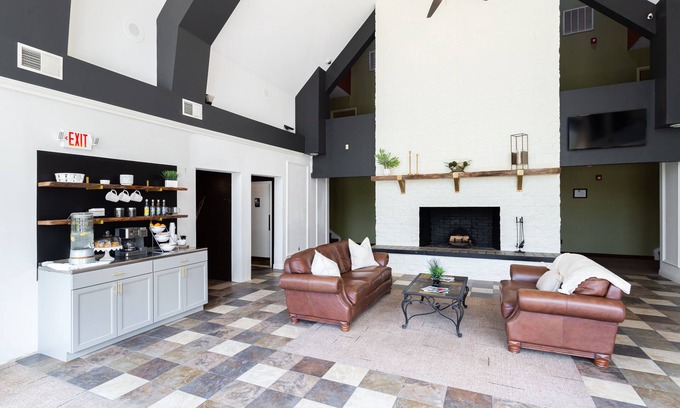Pinebluff Hotel | Carolina Pine Inn