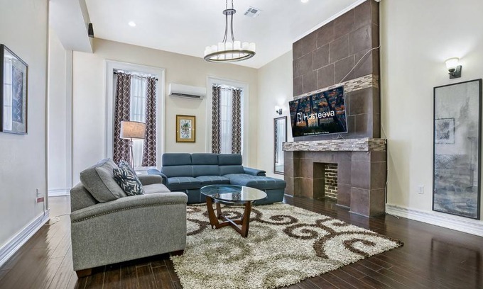 Faubourg Lafayette Apartment | Carondelet Street Luxury Suites