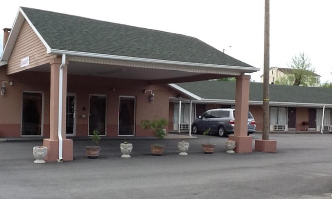 Central City Hotel | Caronoda Motel
