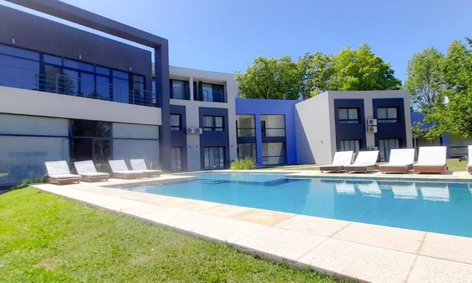 Campana Apartment | Carpinchos De Otamendi