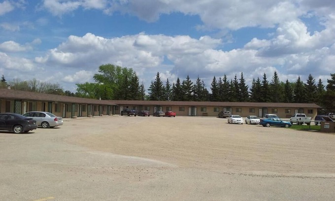Melfort Hotel | Carra Valla Inn