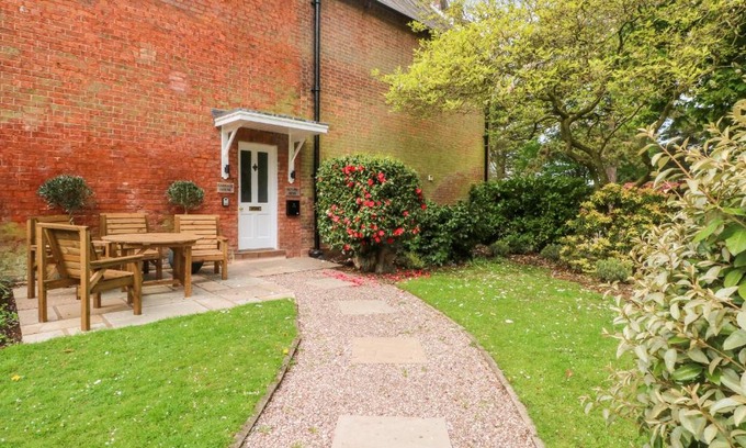 Macclesfield House | Carriage House