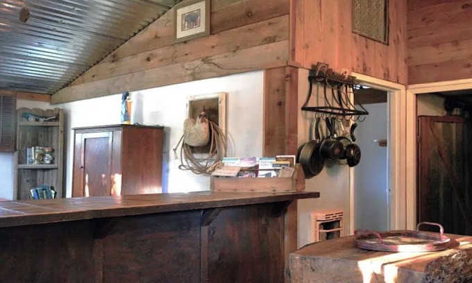 Glen Rose Cabin | Carriage House. River Cabin. Sleeps 4