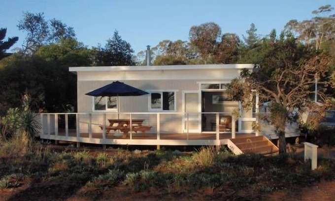 Dennes Point Cottage | Carrington Cottage Bruny Island