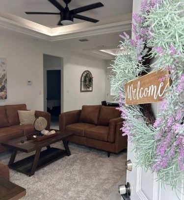 San Juan Apartment | Carroll Estates 3 Bedroom Apartment Retreat