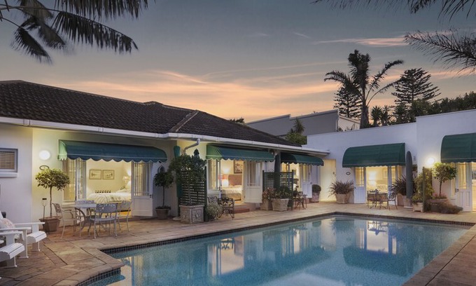 Summerstrand Bed & Breakfast | Carslogie House