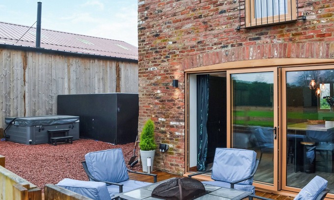 Great Hatfield Cottage | Cart House - UK48812