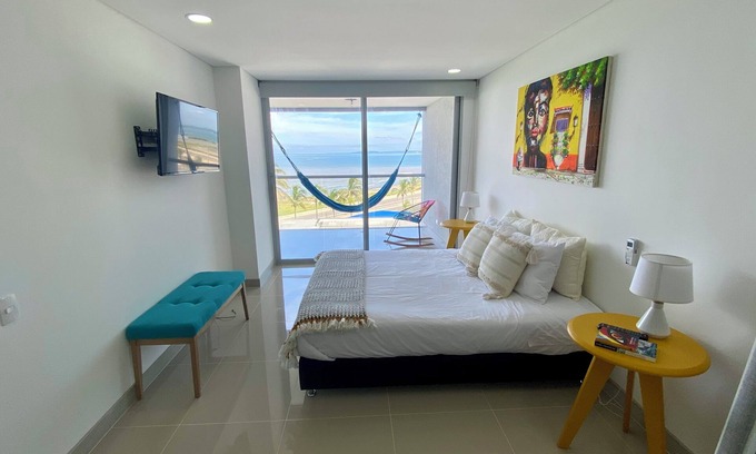 Crespo Condo | Cartagena Ocean Drive Paradise