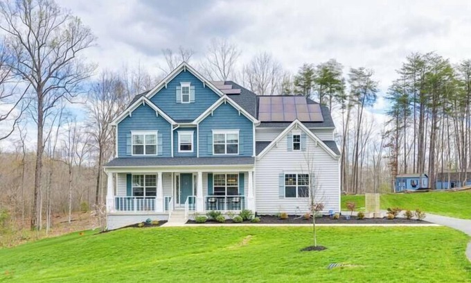Fredericksburg House | Carter Family House S