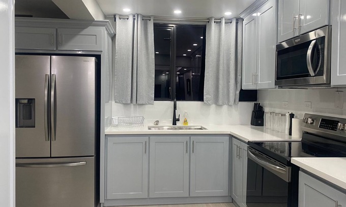 New Kingston Villa | Carter's Nest Villa