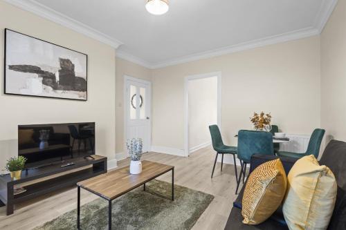 Johnstone House | Cartside House