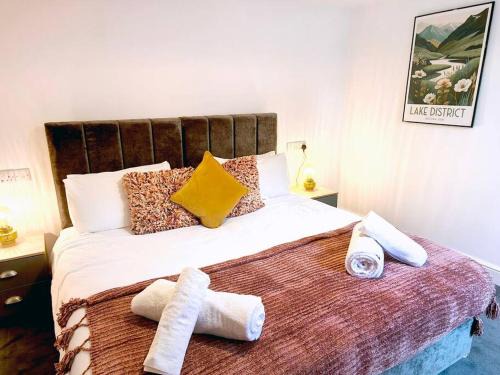Carlisle Apartment | Carvetii - ANNE House Room 5 - SuperKing Bedroom En-suite