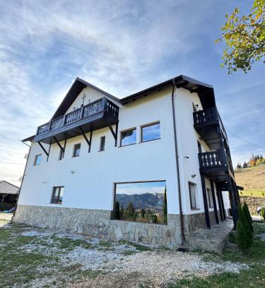 Saru Dornei House | Casa Șaru Bucovinei