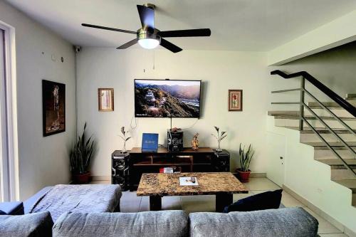 Tegucigalpa Villa | Casa 3 Hab Terraza Condominio VIP