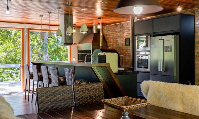 Biguacu House | Casa 3 Suítes, Piscina e Churrasqueira