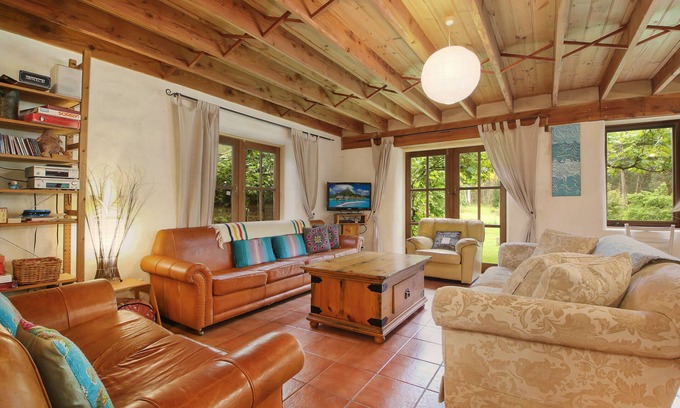 Stanley House | Casa Abierta - perfect for groups & families