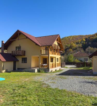 Margau House | Casa Abrudan