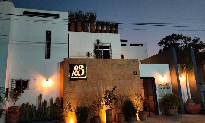 El Salto Hotel | Casa Aceves & Bueno Hotel Boutique