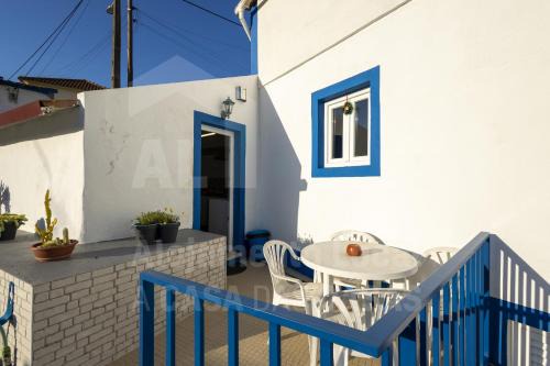 Ericeira House | Casa Aconchego by AcasaDasCasas