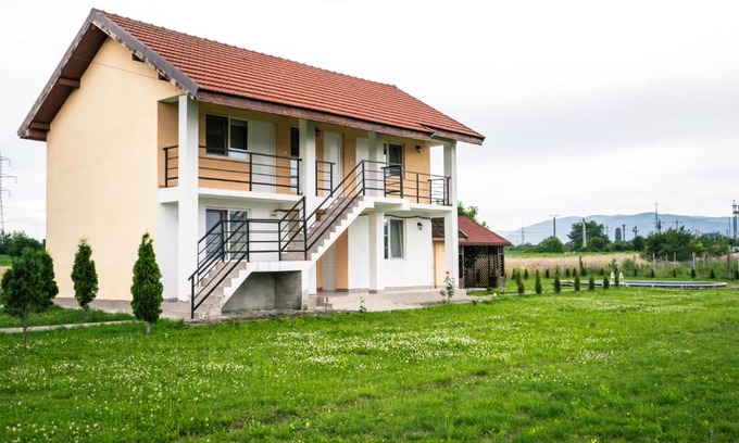 Hateg House | Casa Adrian