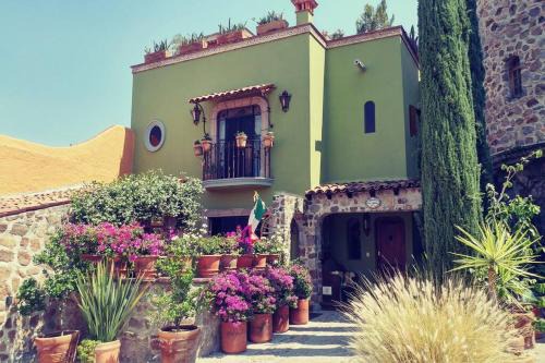 Colonia San Antonio House | Casa Adriana beauty with no boundaries!