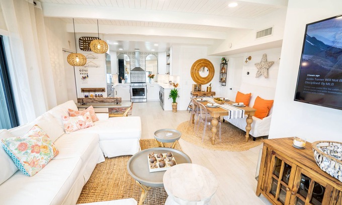 Central Beach Condo | Casa al Mare – Premier "True Beachfront" Living in Vero Beach! Steps to sand!