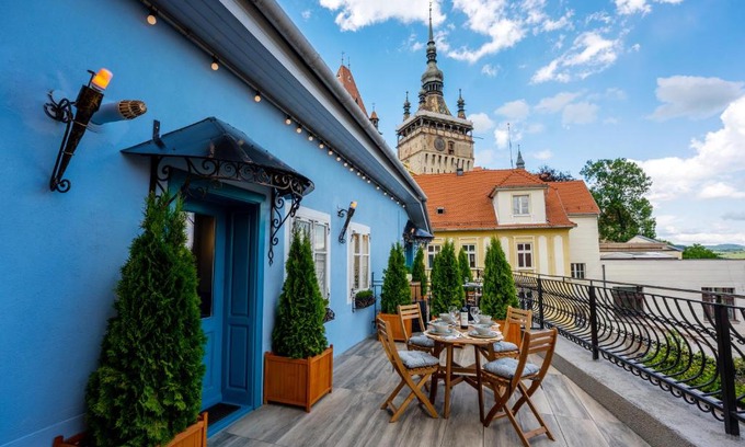 Sighisoara Apartment | Casa Albastră by Casa Otto