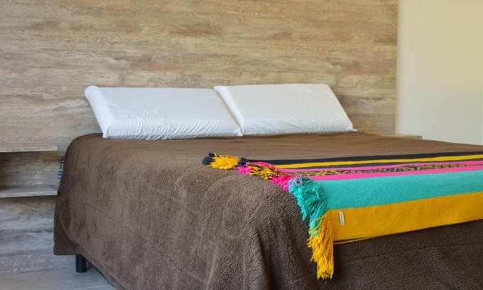 San Rafael House | Casa Alto Las Paredes