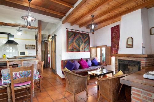 Zahara de la Sierra House | Casa Alucema