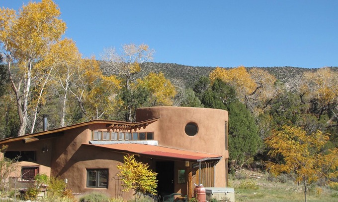 El Rito House | Casa Ambrosia: Unique Adobe Home with Mountain Views in a Beautiful River Valley