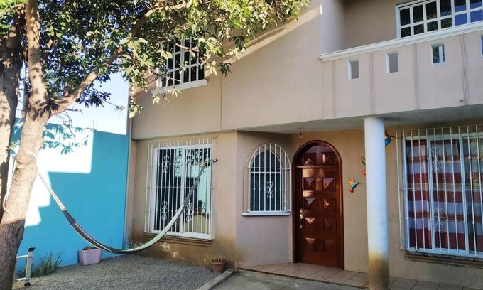 Santa Cruz Xoxocotlan House | Casa Amplia y zona tranquila