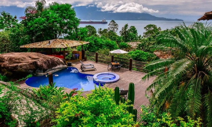 Siriuba House | Casa AnaCapri with a beautiful sea view! in Ilhabela