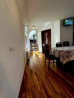Vulcan Apartment | Casa Andreuță