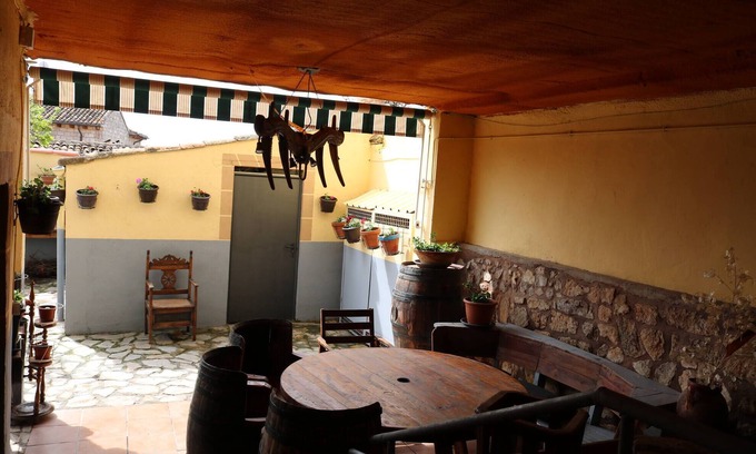 Santa Maria del Campo Cottage | Casa Antigua con Todas las Comodidades de hoy y Poder Disfrutar