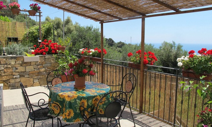 Terzorio House | CASA ANTONELLA studio in the countryside in Terzorio with sea view terrace.