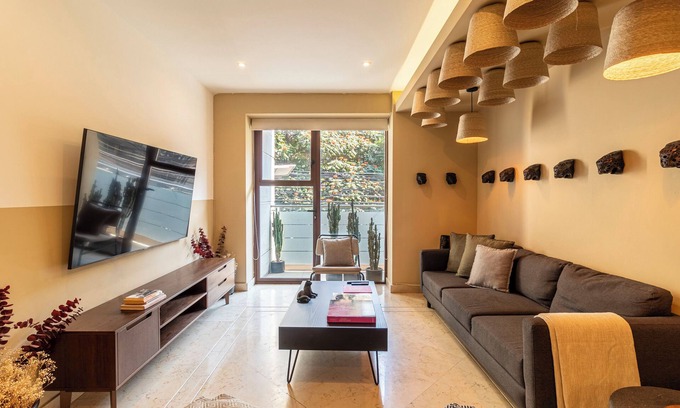 Polanco Apartment | Casa Arquímedes by Kukun