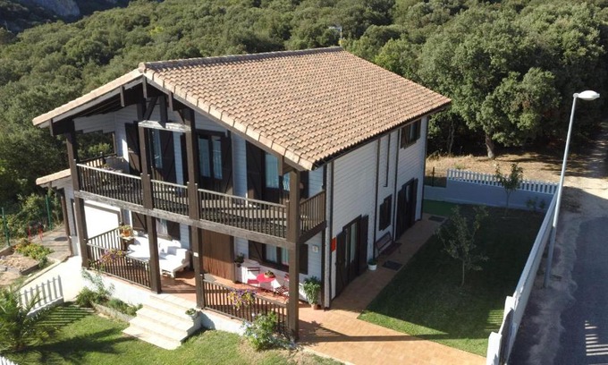 Abarzuza House | Casa Artea