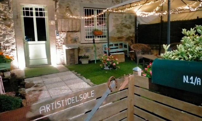 Paratico Apartment | Casa Artisti del Sole