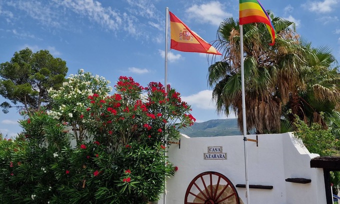 Macastre House | Casa Azahara, with Mountain Views and pool, located near the town of Macastre