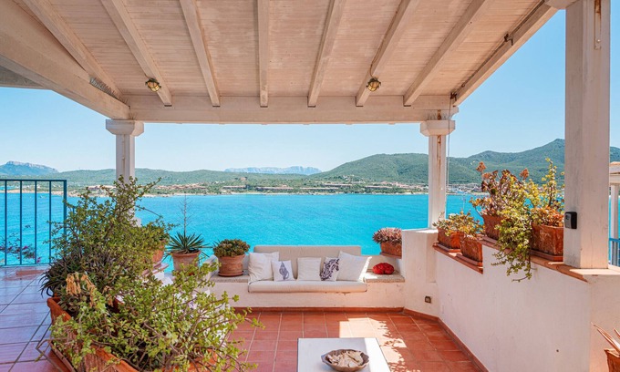 Golfo di Marinella Apartment | Casa Azzurra by Wonderful Italy