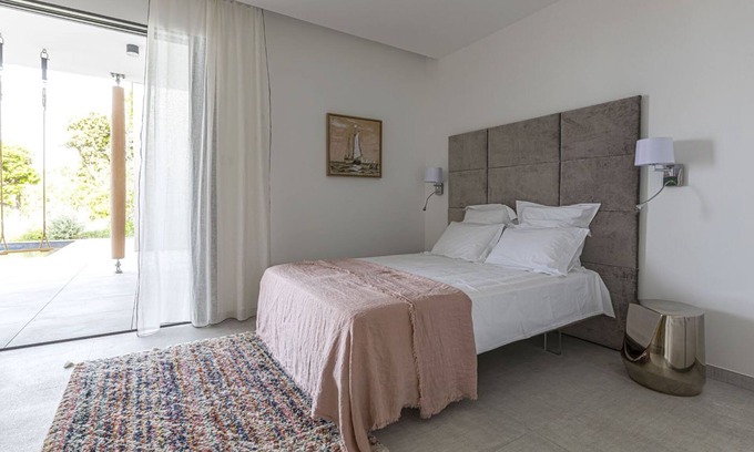 Calvi House | Casa Baia Estate ★