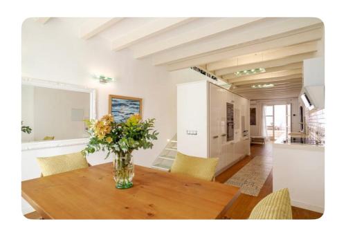 Sant Jaume House | Casa Baldovinos