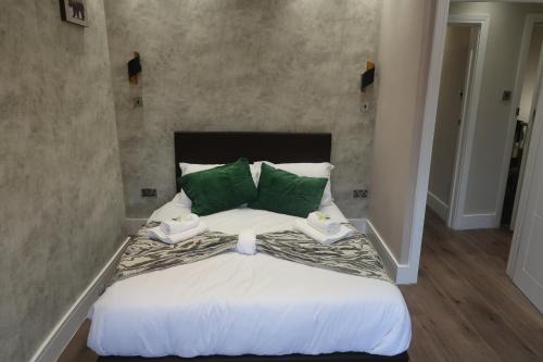 Sherborne Apartment | Casa Bella In Sherborne's Historic Quarterlocal