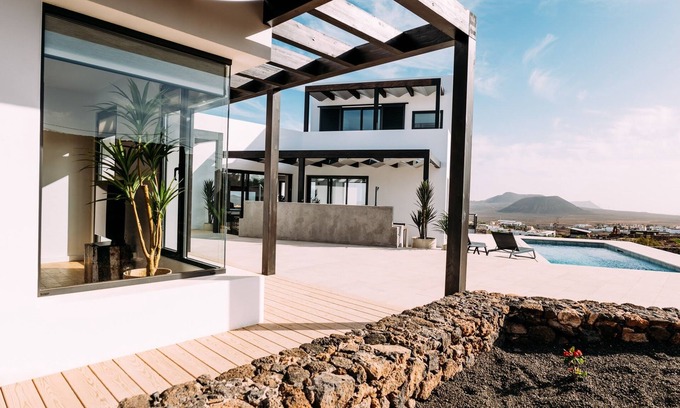 Villaverde Villa | Casa Belvedere - Villa with fantastic views, completion January 2024!