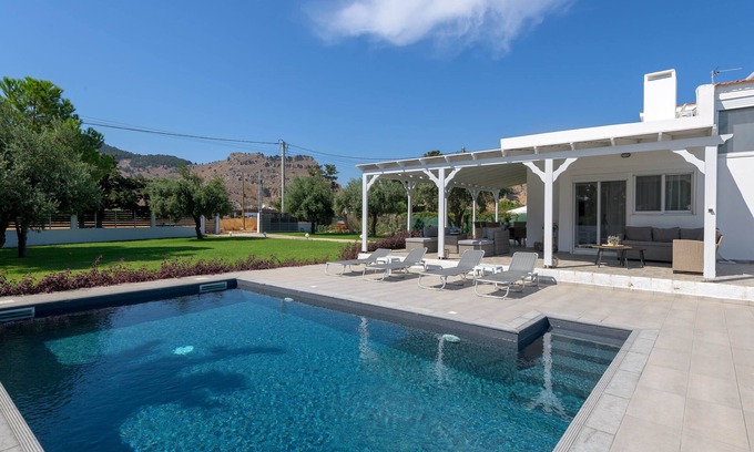 Kolymbia Villa | Casa Bianca Villa with private pool